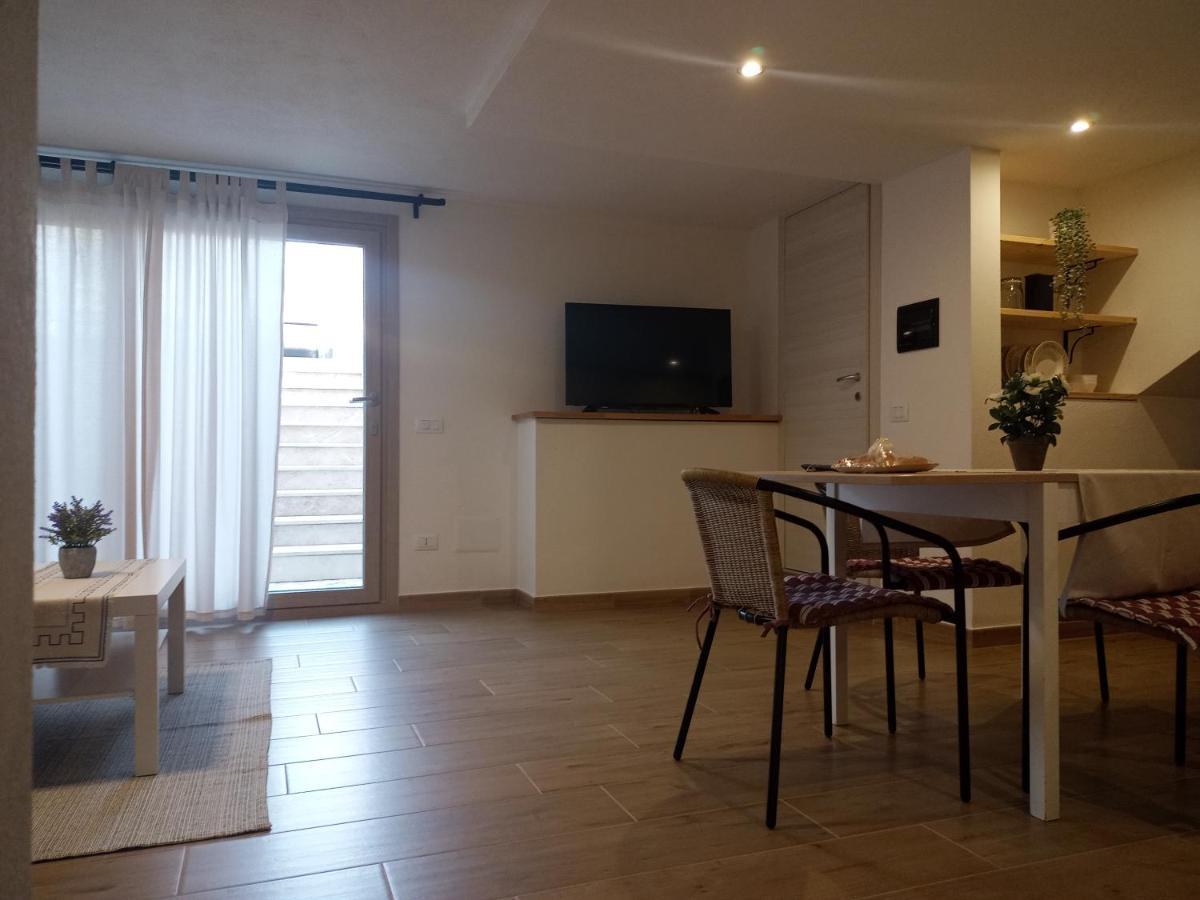 Vacanze Nella Casetta Pula Luaran gambar